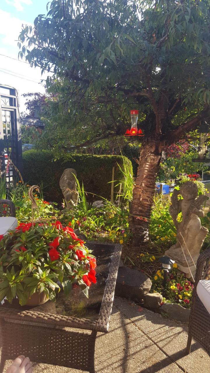 By The Sea Bnb, Sidney Victoria Bc Esterno foto