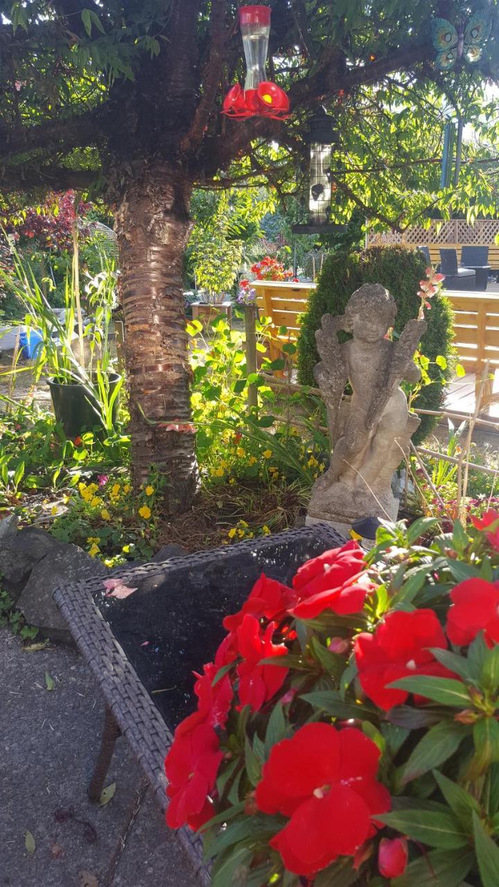 By The Sea Bnb, Sidney Victoria Bc Esterno foto