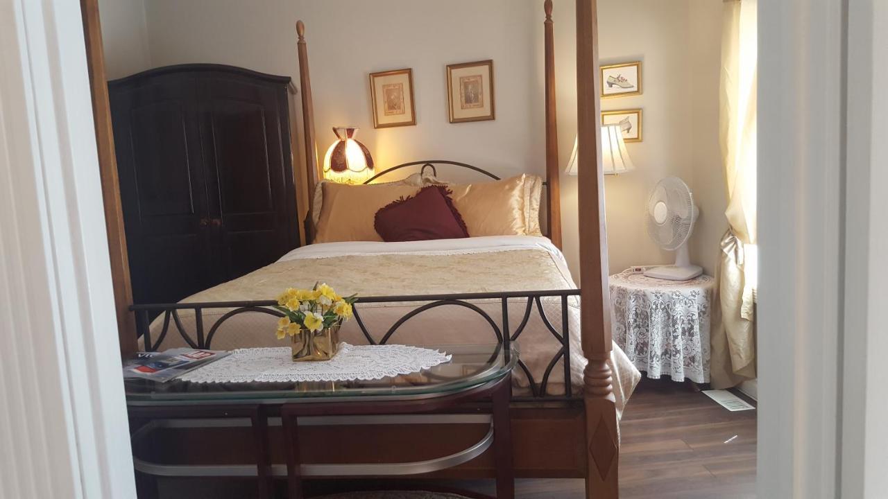 By The Sea Bnb, Sidney Victoria Bc Esterno foto